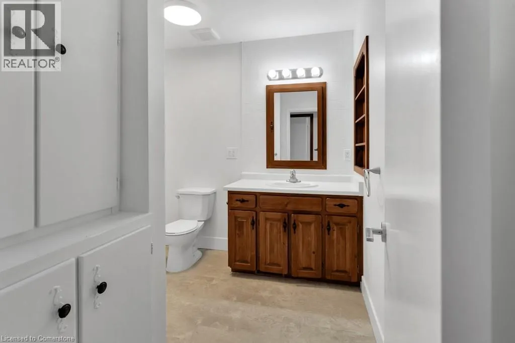 34 WINDERMERE Crescent Unit# A, #A