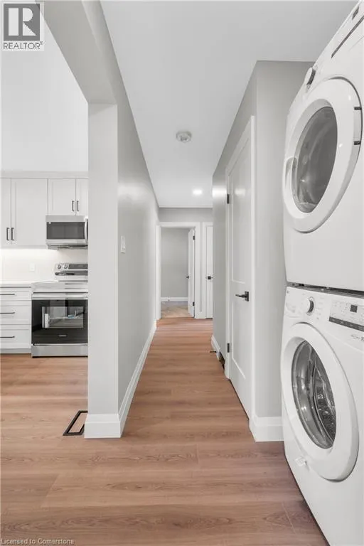 206 SHELLEY Drive Unit# Upper, #Upper