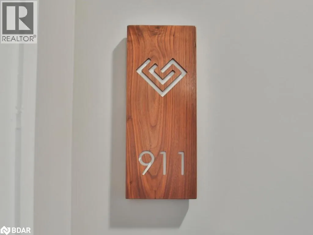 1880 GORDON Street Unit# 911, #911