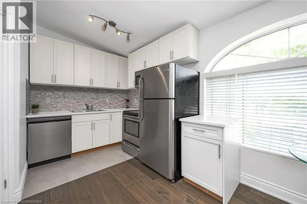 100 MUNN Street Unit# 2, #2