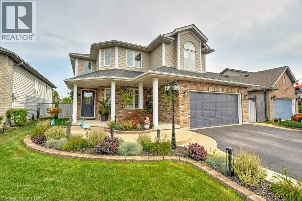 101 GOLDEN ACRES Drive