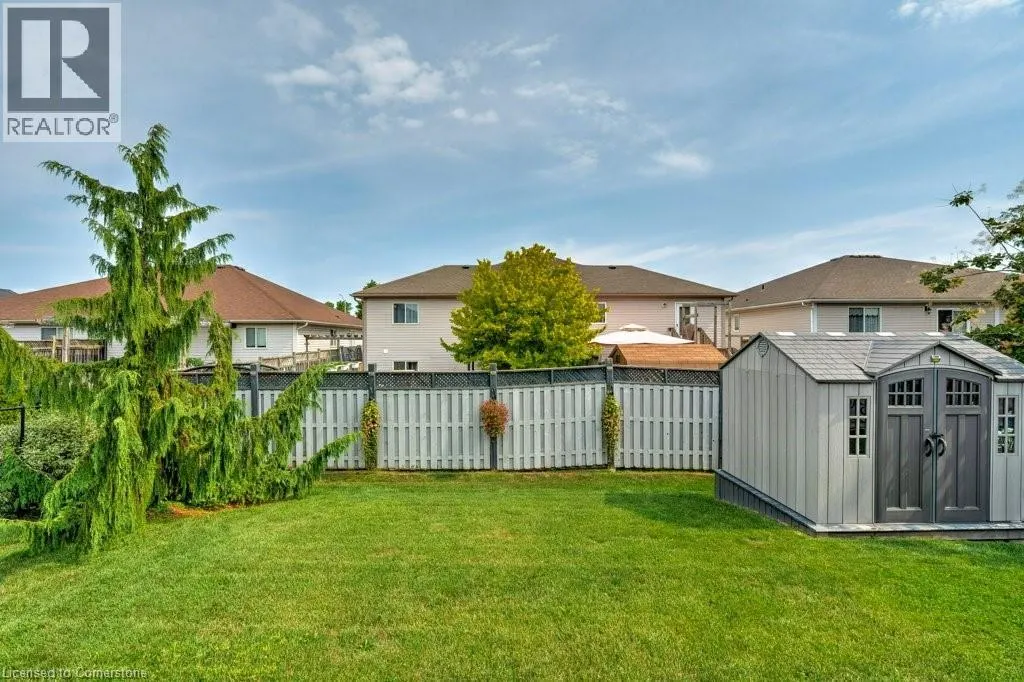 101 GOLDEN ACRES Drive