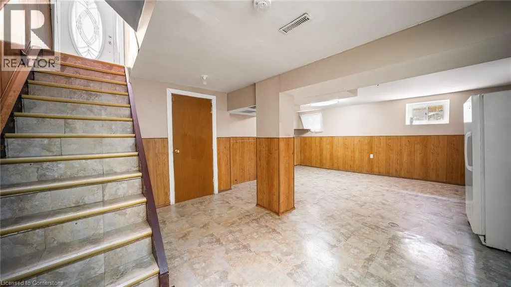 517 PINEGROVE Road
