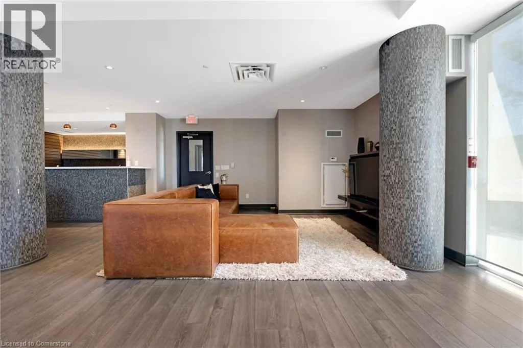 85 DUKE Street W Unit# 214, #214