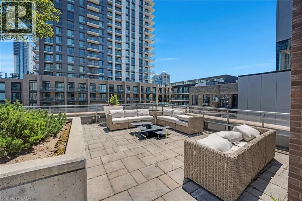 85 DUKE Street W Unit# 214, #214