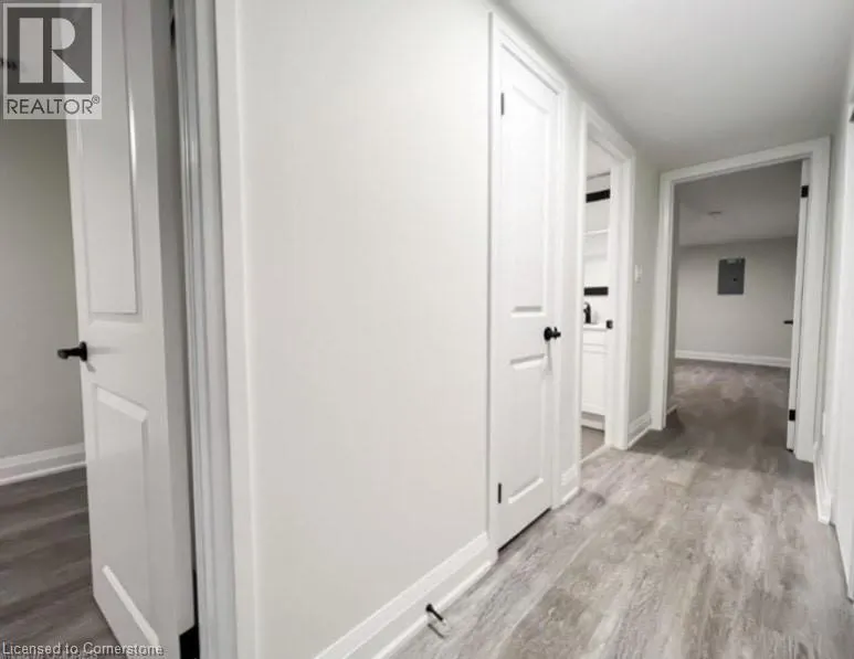 28 REDWOOD Road Unit# 2, #2