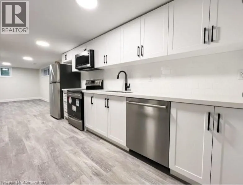 28 REDWOOD Road Unit# 2, #2