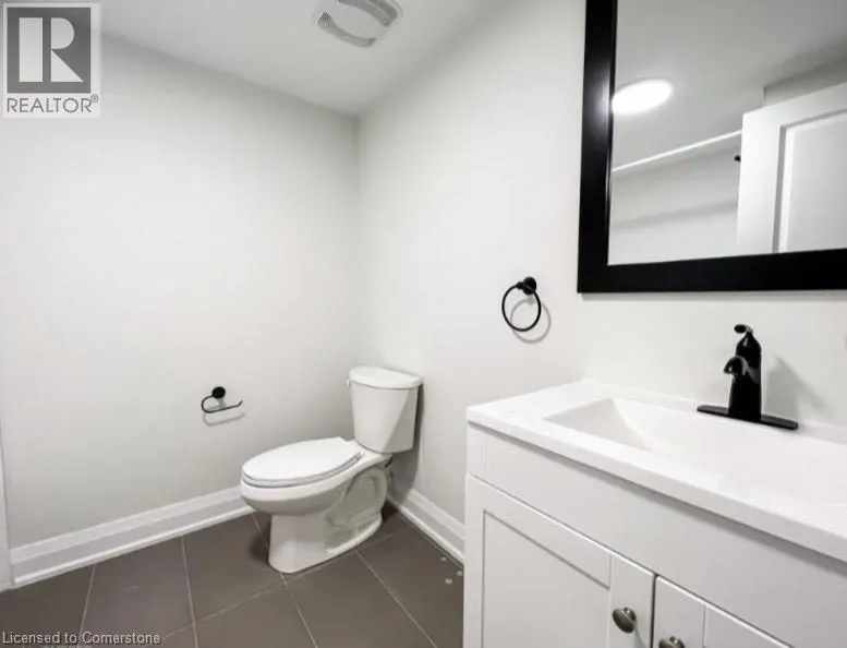 28 REDWOOD Road Unit# 2, #2