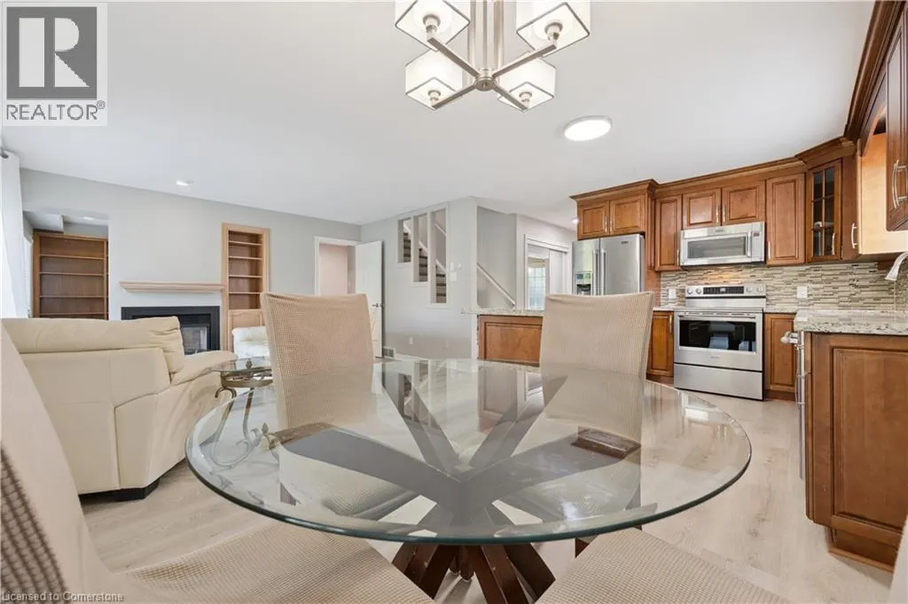 497 BRENTCLIFFE Drive