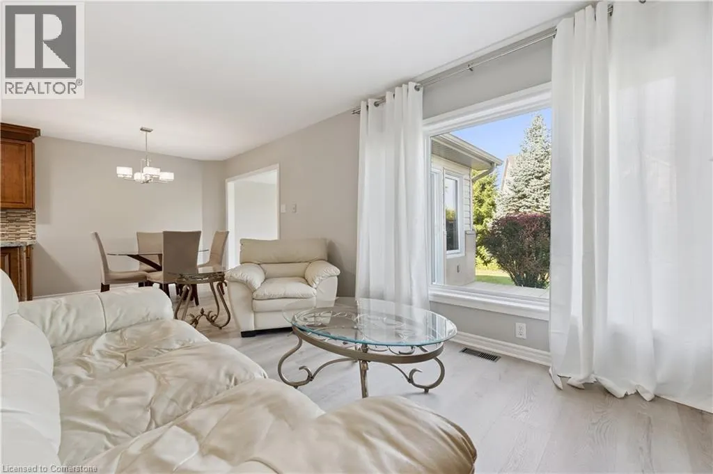 497 BRENTCLIFFE Drive