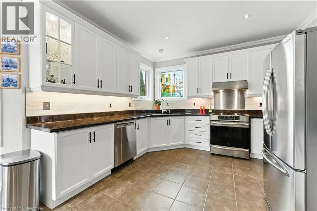 2465 WHISTLING SPRINGS Crescent