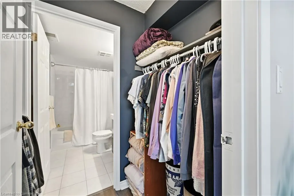 3499 UPPER MIDDLE Road Unit# 404, #404