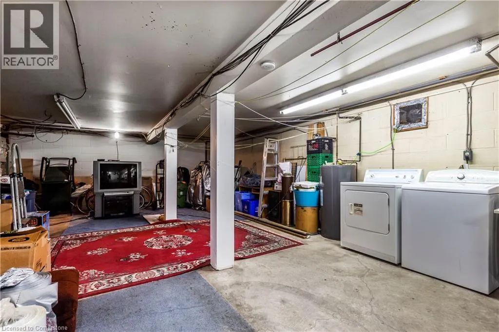 1295 CANNON Street E