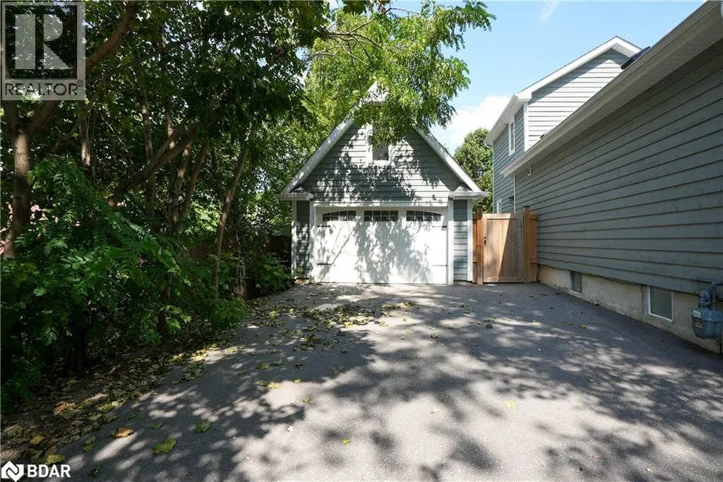 125 DUNDONALD Street