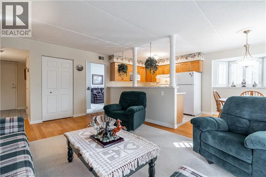 3499 UPPER MIDDLE Road Unit# 102, #102