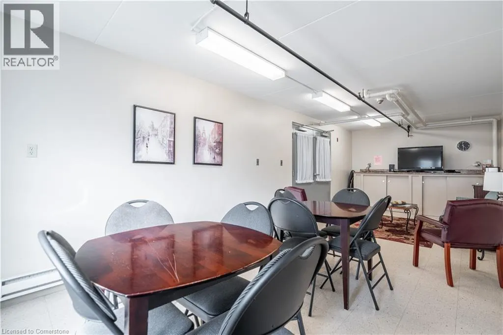 3499 UPPER MIDDLE Road Unit# 102, #102