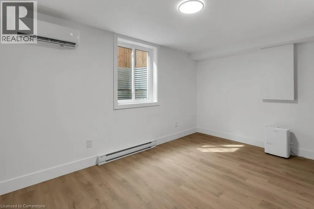 34 WINDERMERE Crescent Unit# C, #C