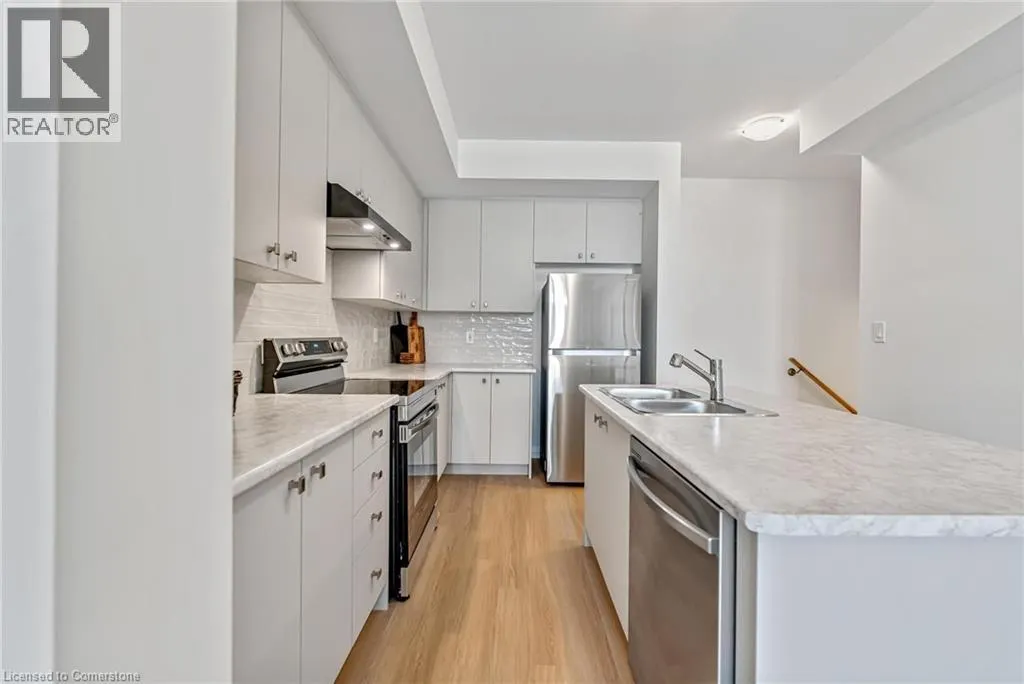 17 ST LAWRENCE Road