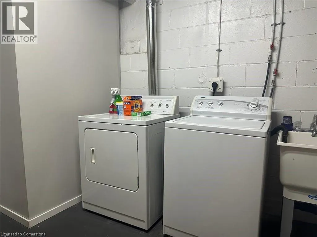 253 EAST 44TH Street Unit# Lower, #Lower