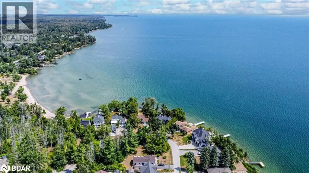 39 GRANDVIEW Crescent