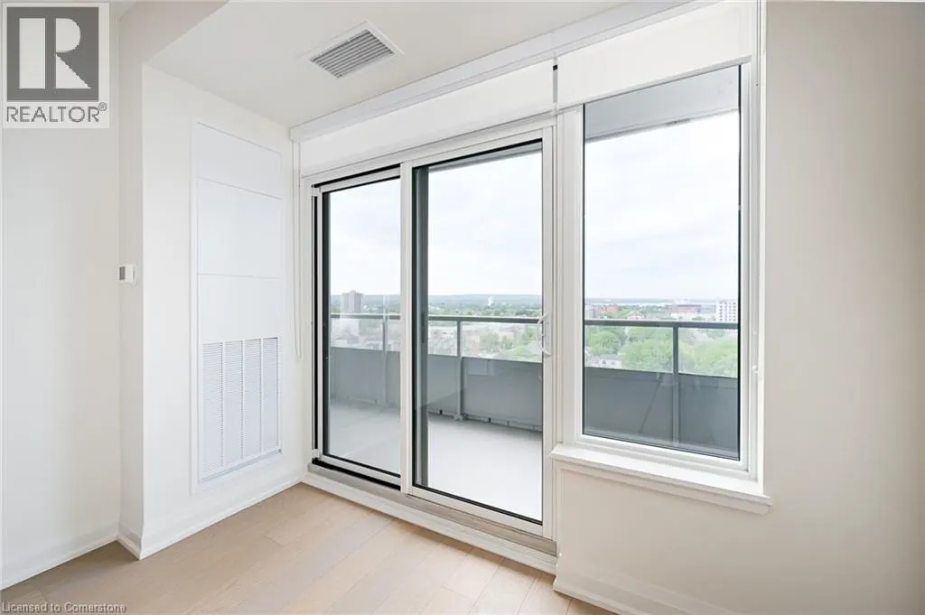 212 KING WILLIAM Street Unit# 1102, #1102