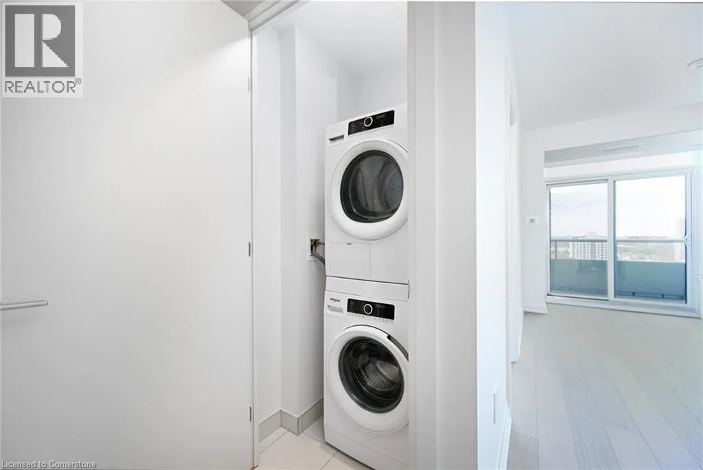 212 KING WILLIAM Street Unit# 1102, #1102