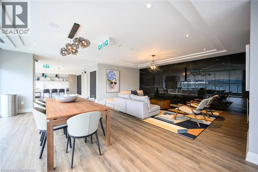 212 KING WILLIAM Street Unit# 1102, #1102