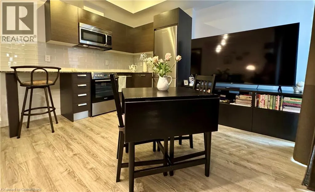 42 CHARLES Street E Unit# 2206, #2206