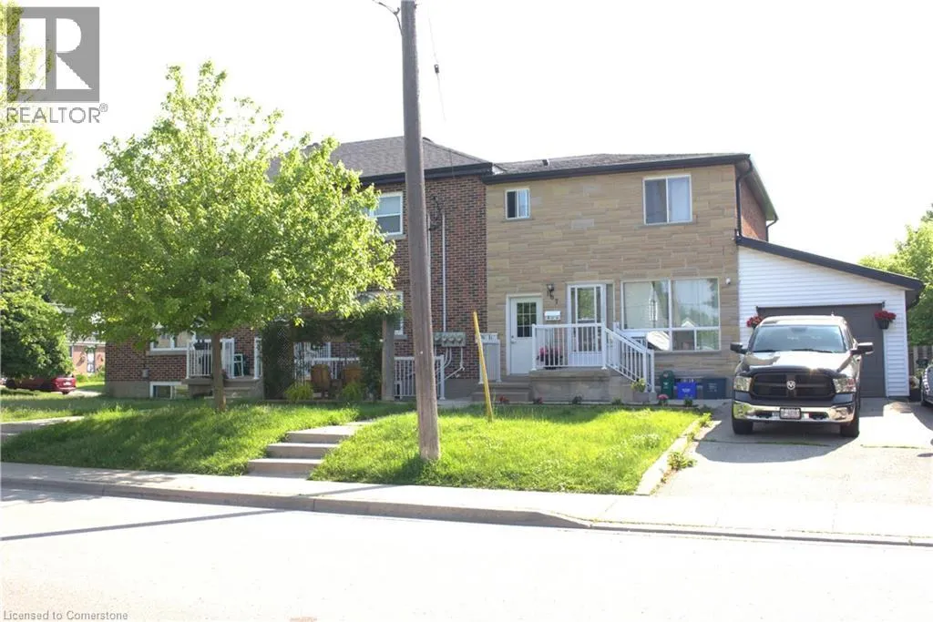 107 BALLANTYNE Avenue