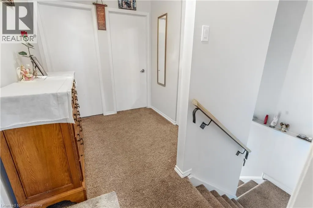 9A HAMPTON Street