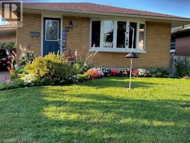 9 BLUERIDGE Crescent