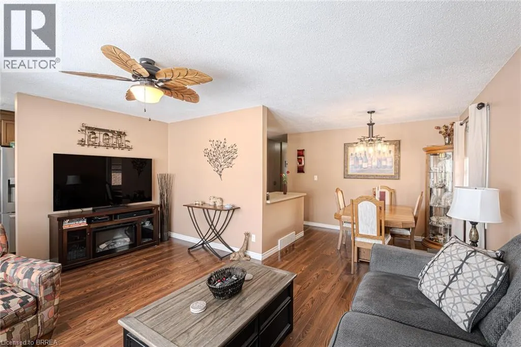 9 BLUERIDGE Crescent