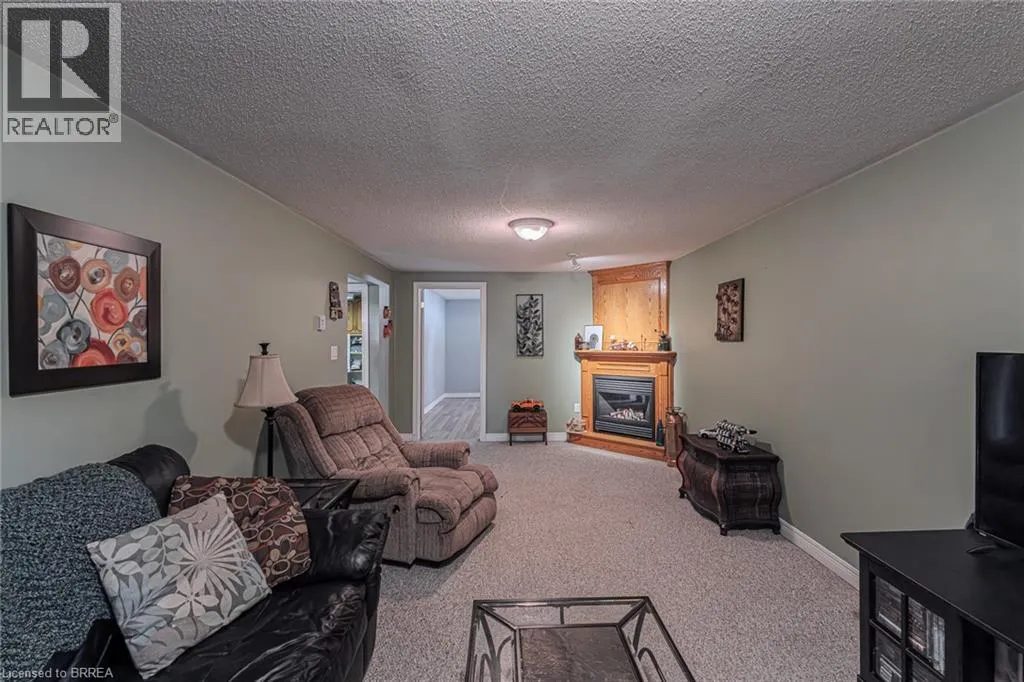 9 BLUERIDGE Crescent