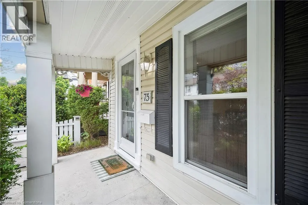 75 RAY Street N