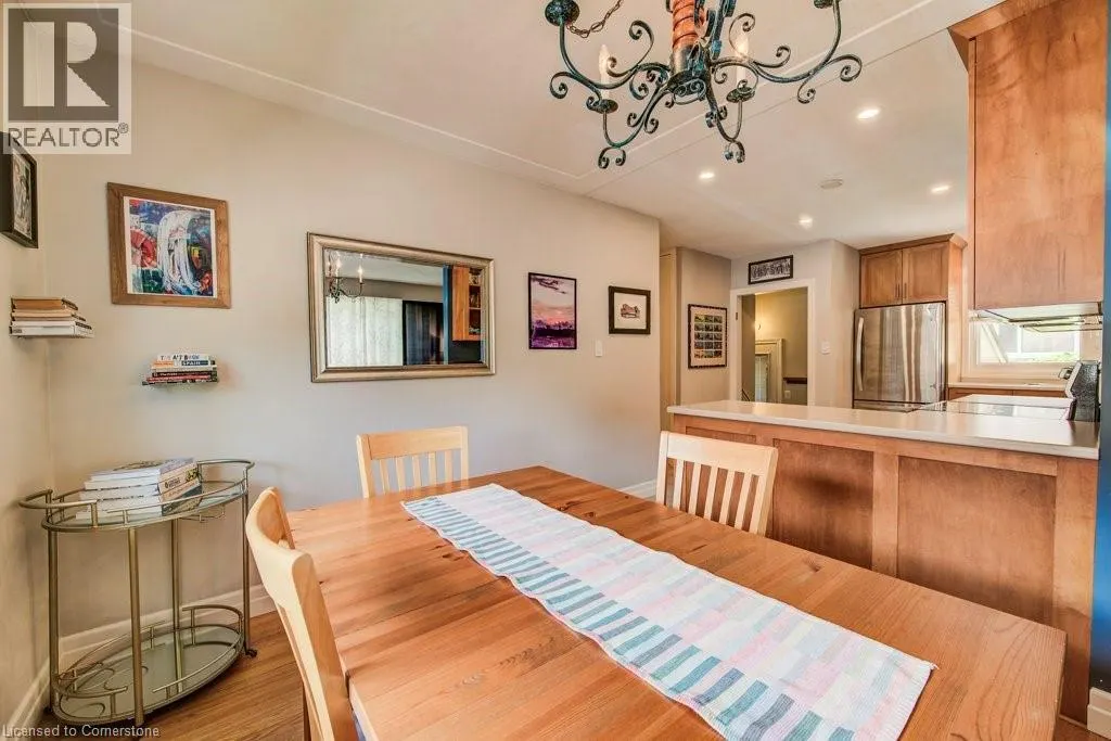 21 RUSKVIEW Road