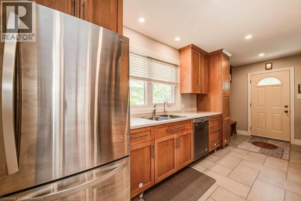 21 RUSKVIEW Road