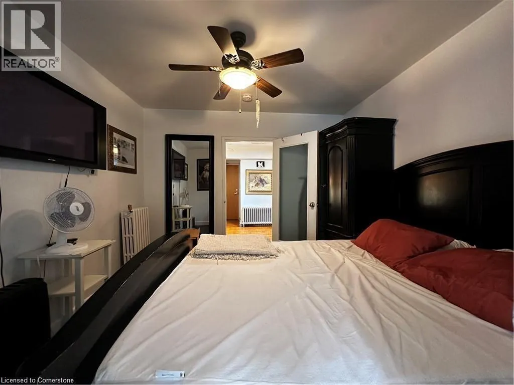 237 JAMES Street N Unit# 3, #3