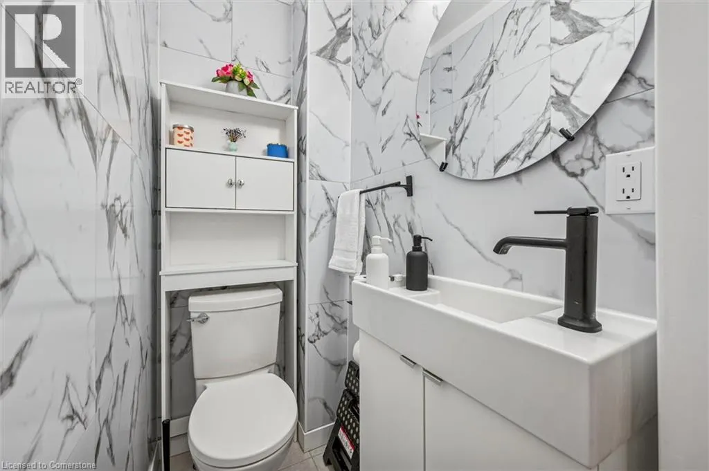 203 FAIRWAY RD N Road Unit# 13, #13