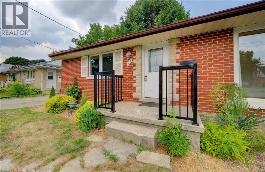 28 JACK Avenue