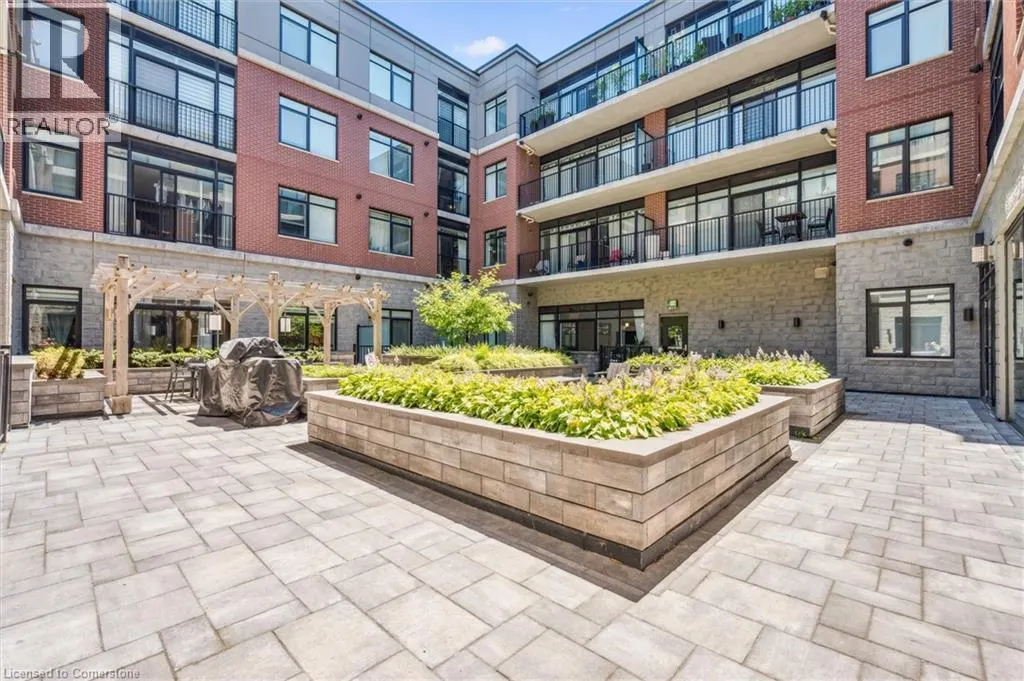 1 REDFERN Avenue Unit# 102, #102