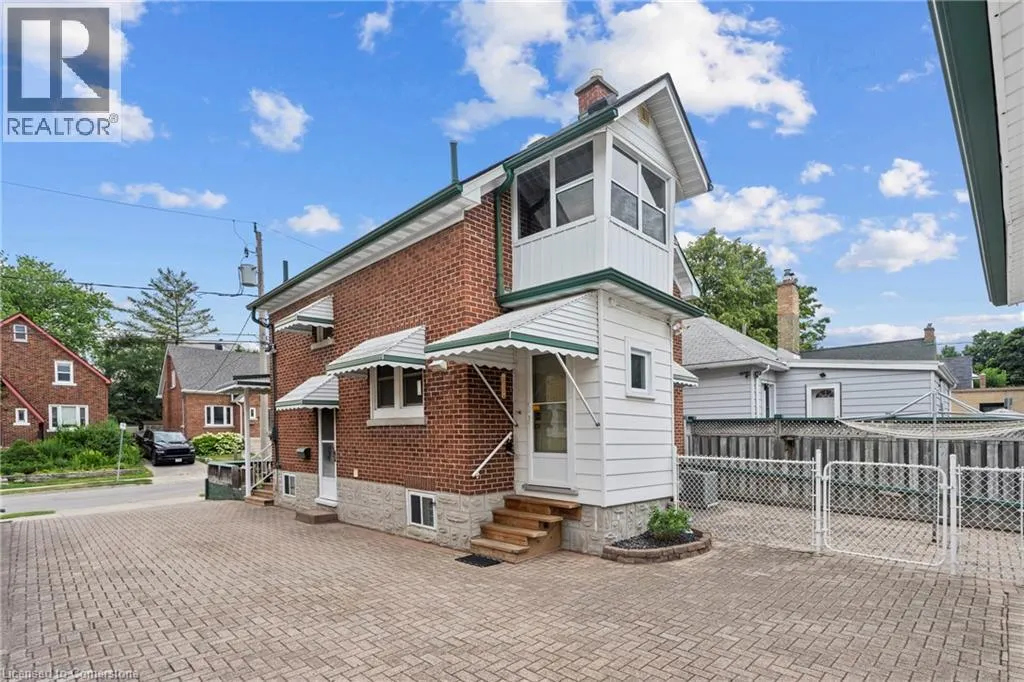 188 WENTWORTH Avenue