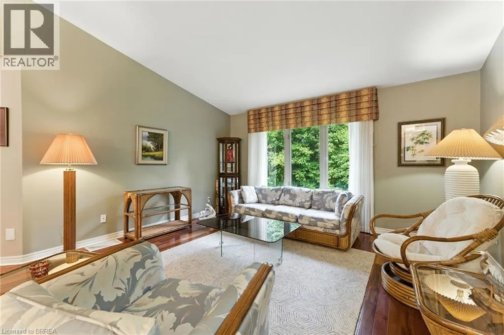 633 PARK ROAD NORTH Unit# 5, #5