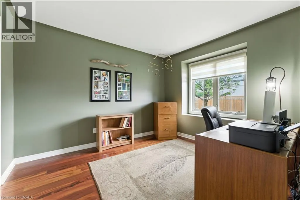 633 PARK ROAD NORTH Unit# 5, #5