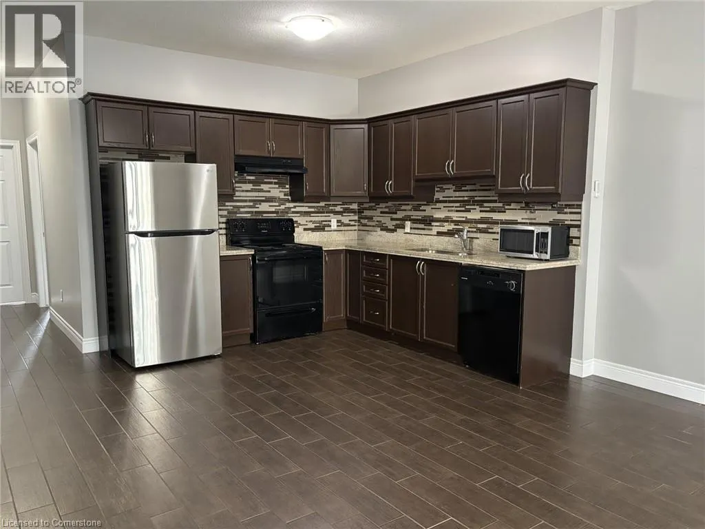 136 KING Street W Unit# 2, #2