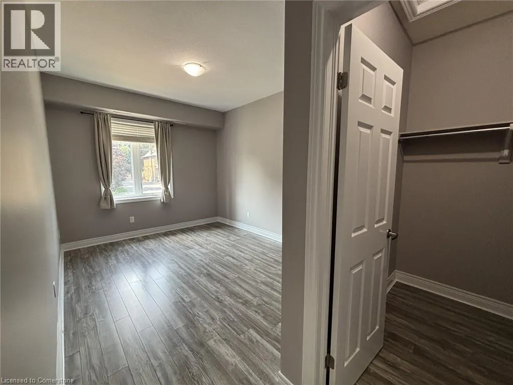 136 KING Street W Unit# 2, #2