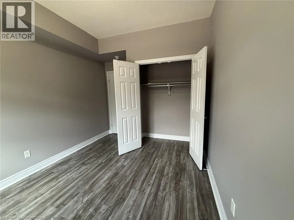 136 KING Street W Unit# 2, #2