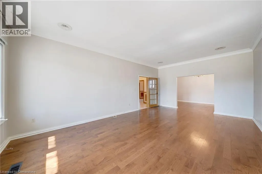 7105 YORK Drive