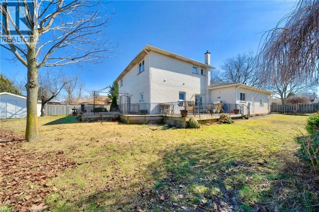 7105 YORK Drive