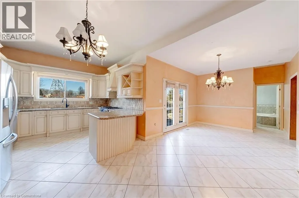 7105 YORK Drive