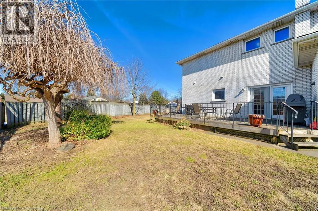 7105 YORK Drive